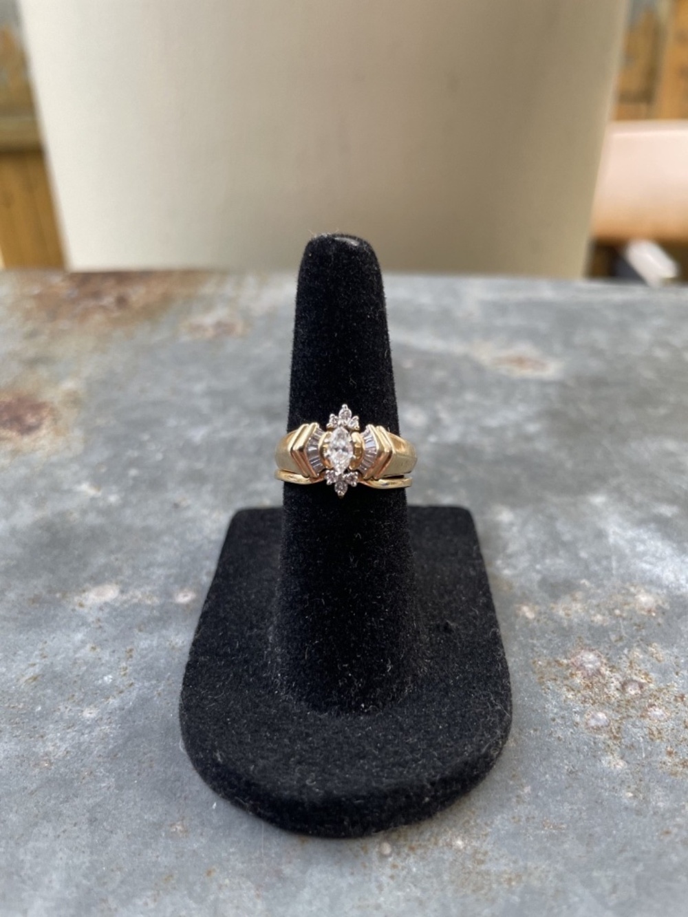 14k Gold Marquise Baguette Bridal Set 1990s--size 3.5 Rare, Vintage Petite Fit - Picture 8 of 10